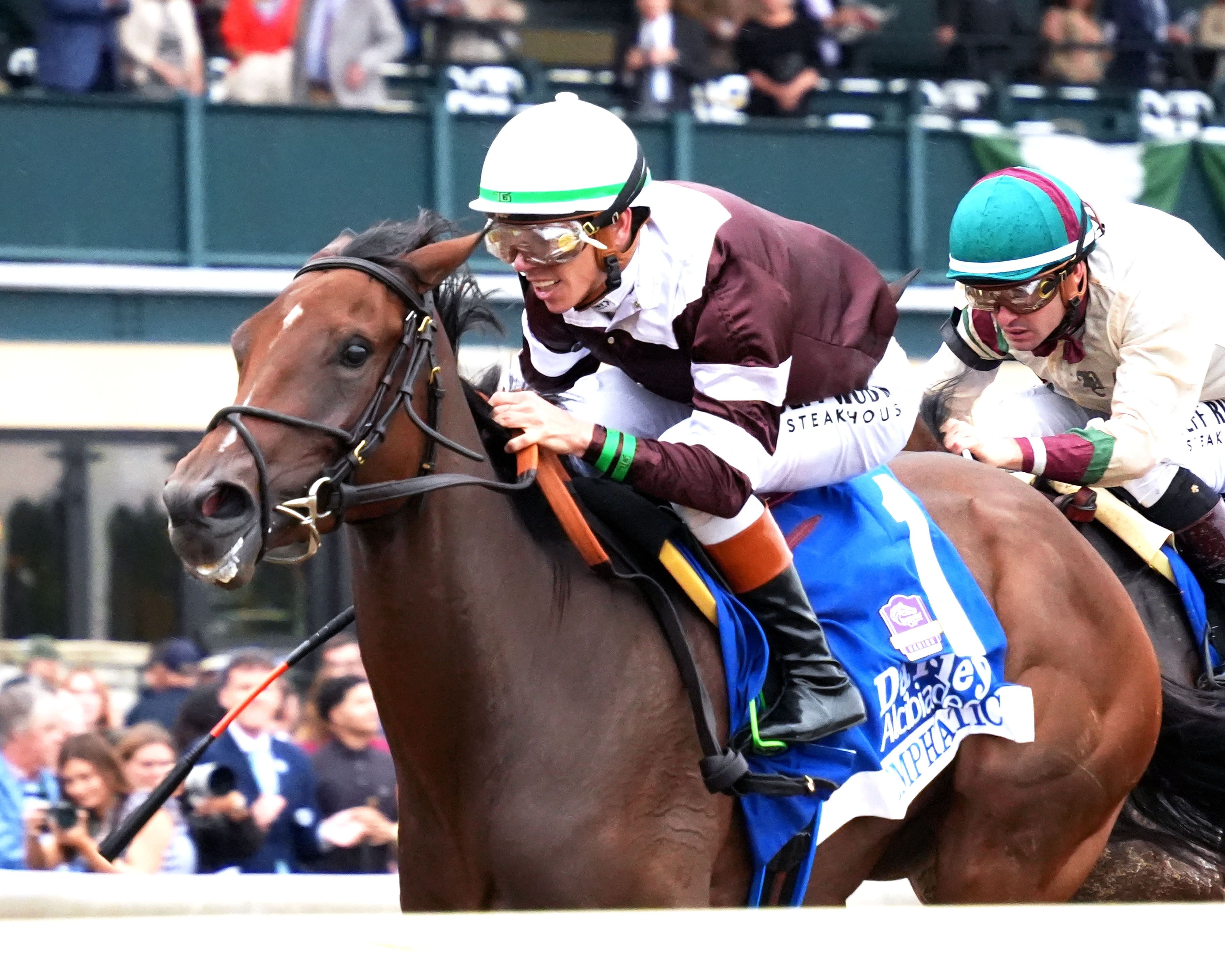Emphatic holds off Summer Starlet in Alcibiades; Serenas Ghost upsets Jessamine
