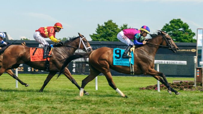 War Like Goddess winning the Robert G. Dick Memorial (G3) at Delaware Park (Photo by Hoofprints, Inc.)