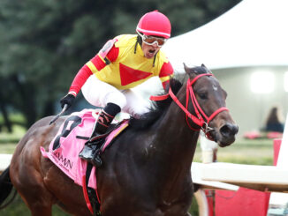 Coal Battle wins the Smarty Jones at Oaklawn Park.